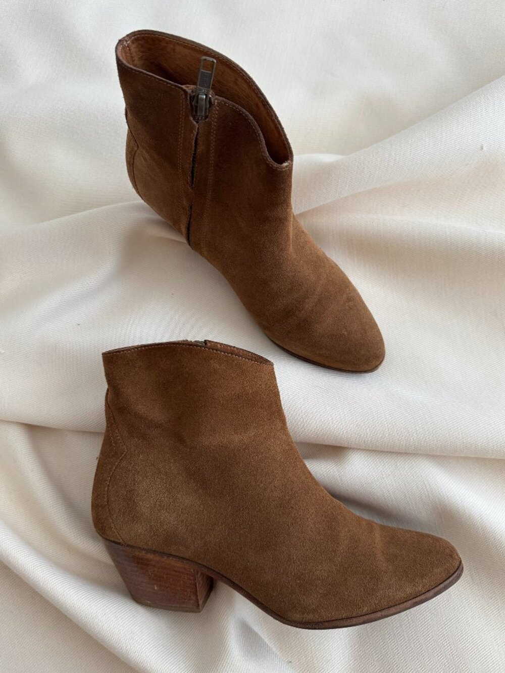 Isabel Marant Suede "Dacken" Boots in Tan, size 37.